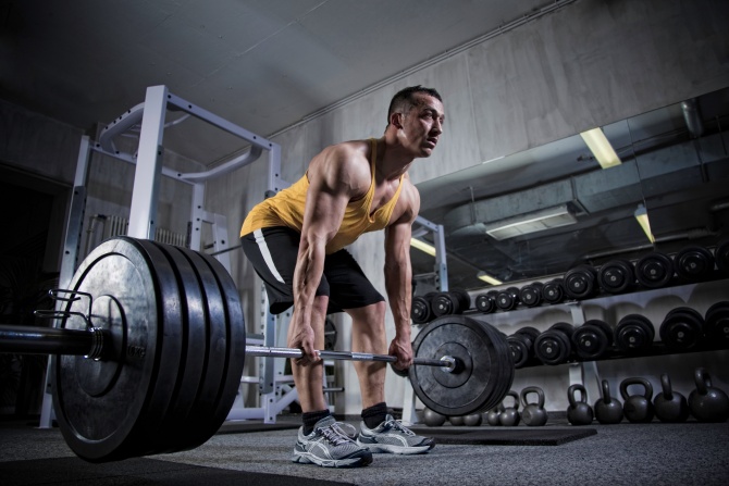 THREE CUES FOR A BETTER DEADLIFT